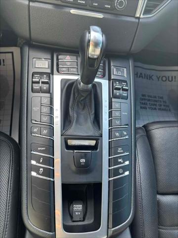 2017 Porsche Macan Turbo