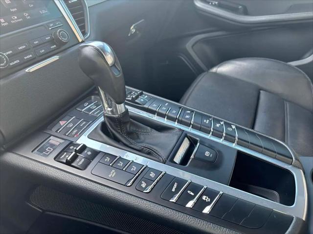 2017 Porsche Macan Turbo