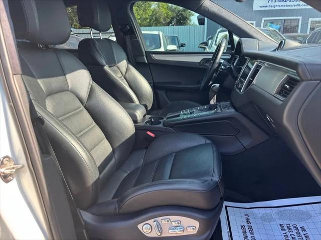 2017 Porsche Macan Turbo