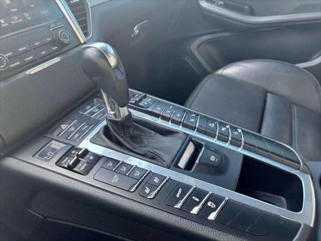 2017 Porsche Macan Turbo