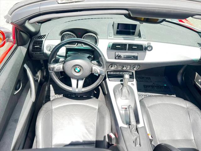 2006 BMW Z4 3.0i
