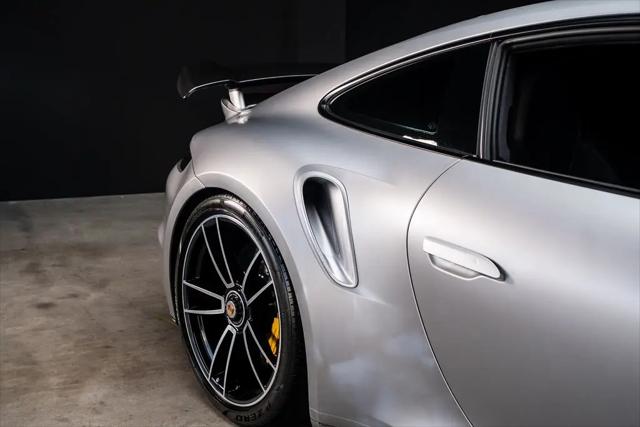 2021 Porsche 911 Turbo S