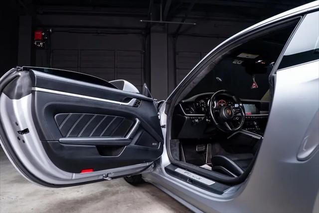 2021 Porsche 911 Turbo S