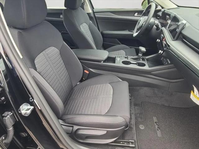 2026 Kia K5 LXS FWD