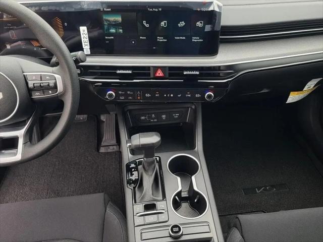 2026 Kia K5 LXS FWD