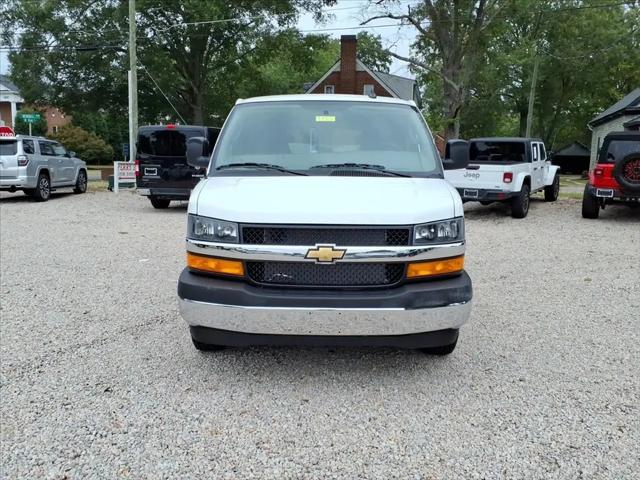 2025 Chevrolet Express Cargo Van RWD 2500 Regular Wheelbase WT