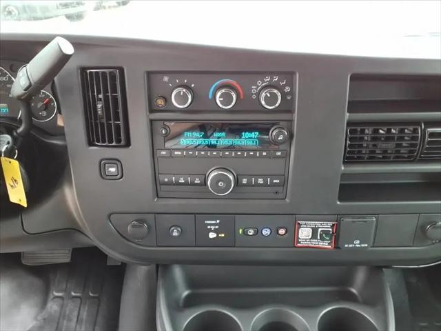 2025 Chevrolet Express Cargo Van RWD 2500 Regular Wheelbase WT