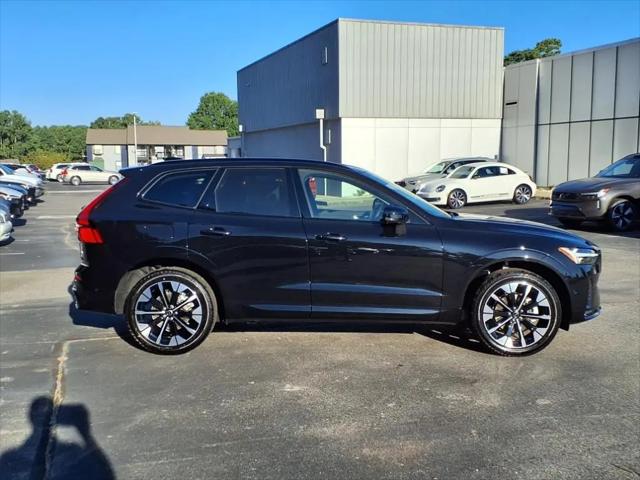 2026 Volvo XC60 B5 Plus
