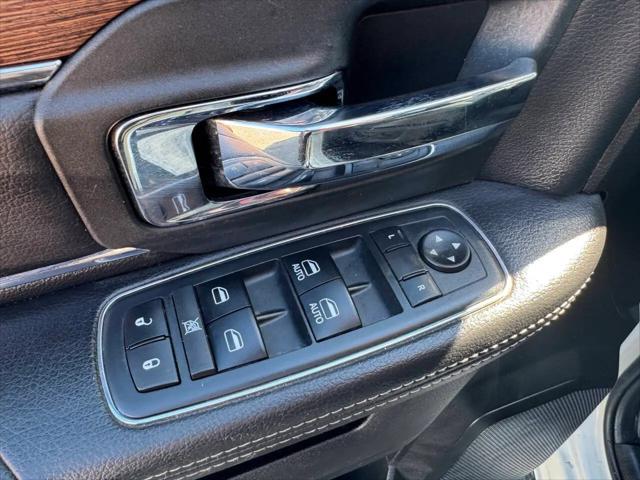 2018 Ram 1500 Laramie Crew Cab 4x4 5'7" Box