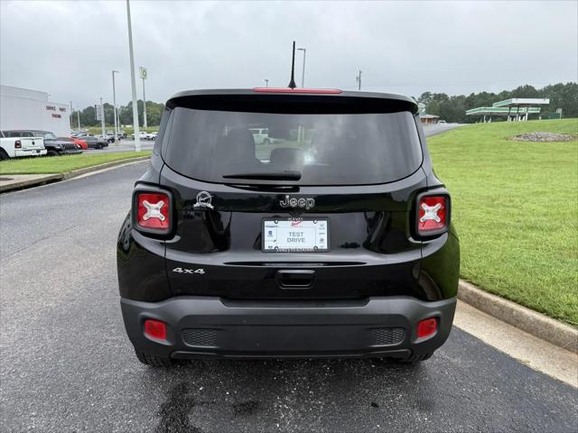 2023 Jeep Renegade Latitude 4x4