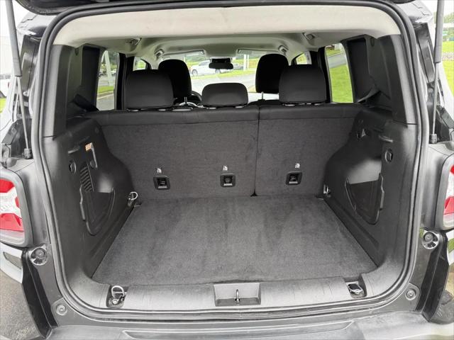 2023 Jeep Renegade Latitude 4x4