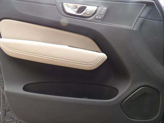 2026 Volvo XC60 B5 Core
