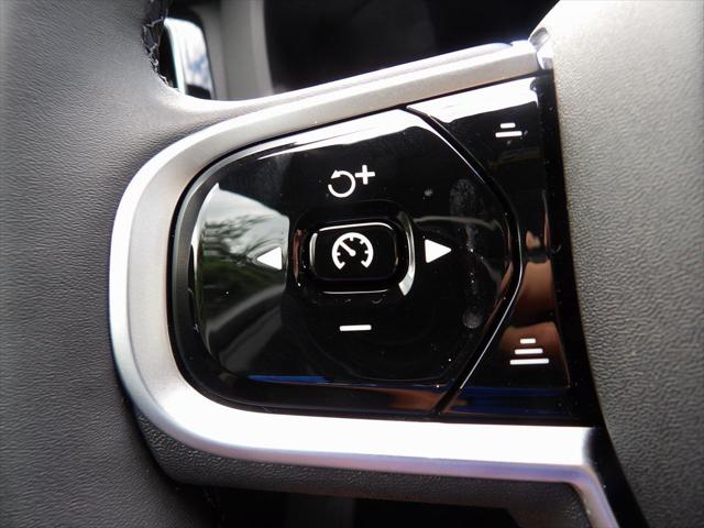 2026 Volvo XC60 B5 Core