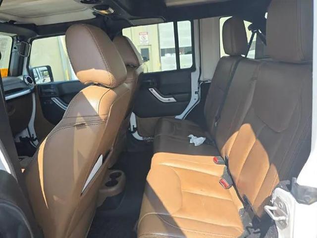 2015 Jeep Wrangler Unlimited Sahara