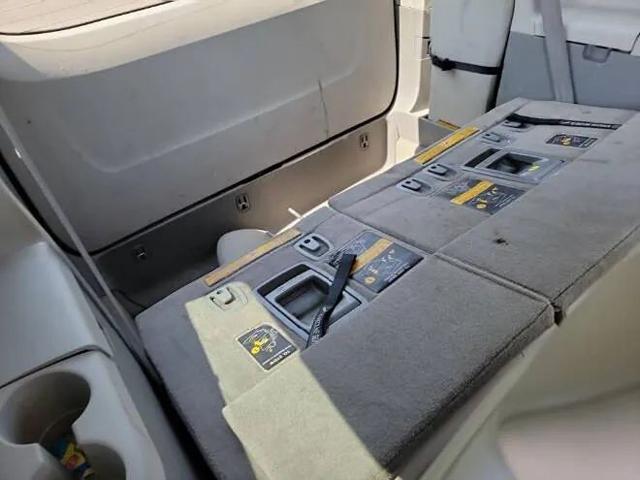 2013 Toyota Sienna XLE V6 8 Passenger