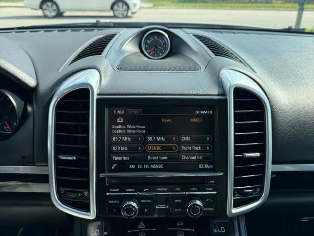 2016 Porsche Cayenne Base