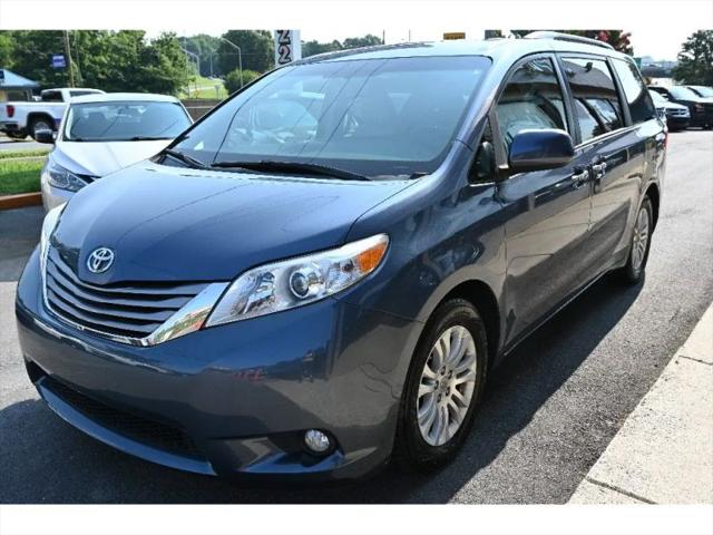 2017 Toyota Sienna Limited Premium 7 Passenger