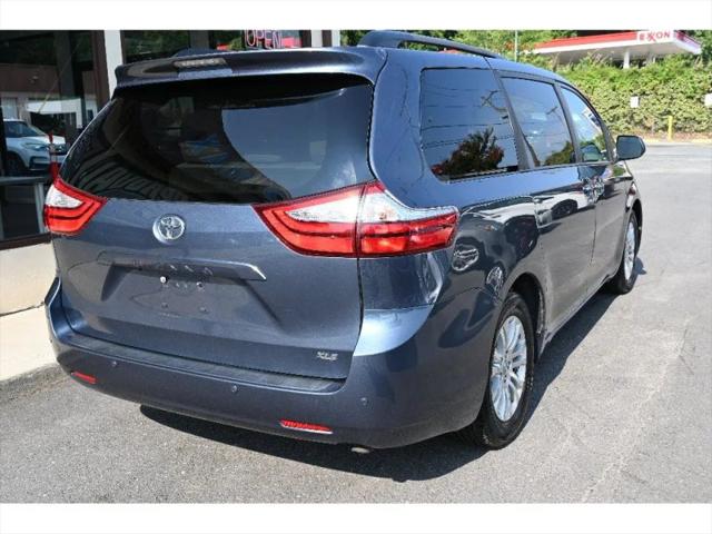 2017 Toyota Sienna Limited Premium 7 Passenger