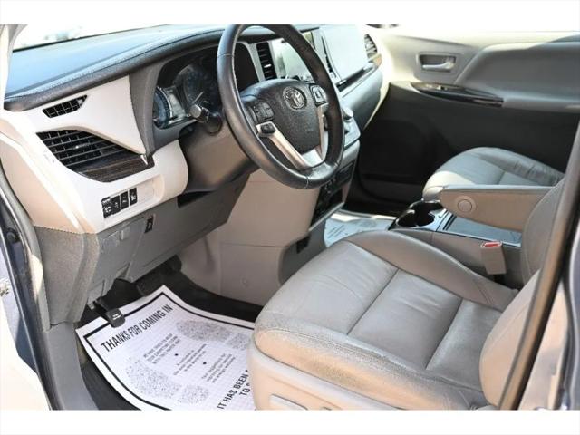 2017 Toyota Sienna Limited Premium 7 Passenger