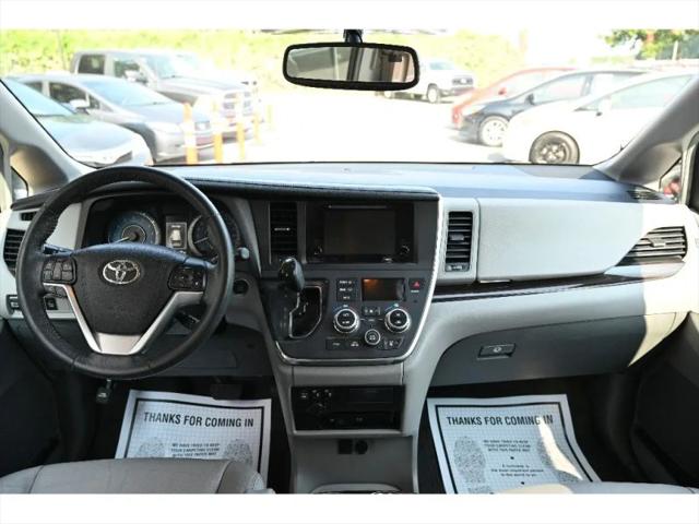 2017 Toyota Sienna Limited Premium 7 Passenger