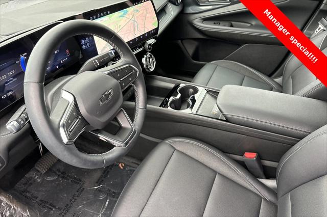 2025 Chevrolet V Blazer eAWD LT
