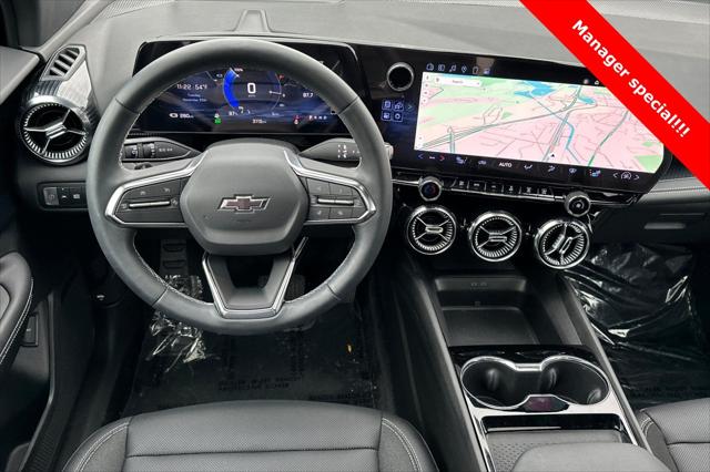 2025 Chevrolet V Blazer eAWD LT