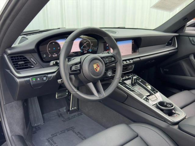 2025 Porsche 911 Carrera