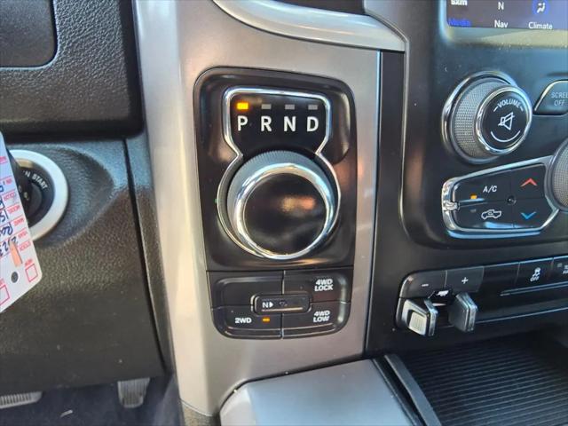 2023 Ram 1500 Classic SLT Crew Cab 4x4 5'7" Box