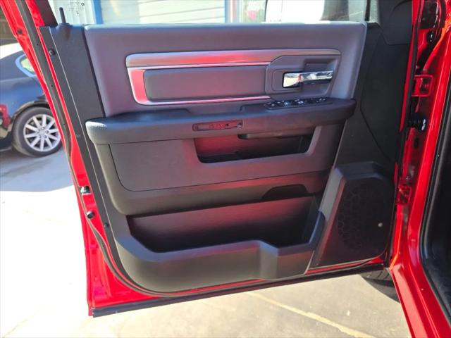 2023 Ram 1500 Classic SLT Crew Cab 4x4 5'7" Box