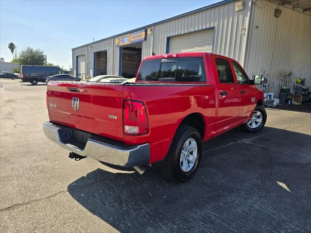 2023 Ram 1500 Classic SLT Crew Cab 4x4 5'7" Box