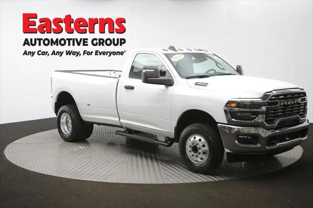 2025 Ram 3500 Tradesman Regular Cab 4x4 8' Box