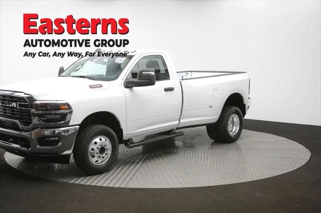 2025 Ram 3500 Tradesman Regular Cab 4x4 8' Box