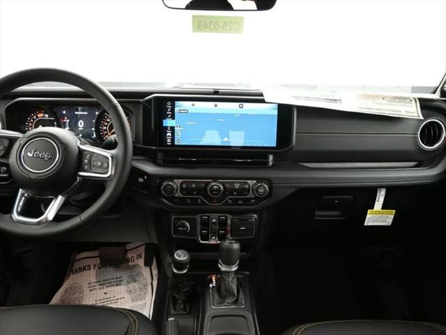 2025 Jeep Wrangler 4-Door Sahara 4x4
