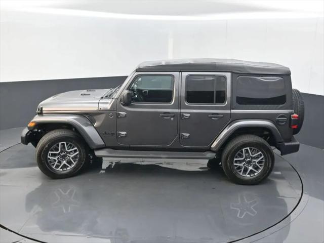 2025 Jeep Wrangler 4-Door Sahara 4x4