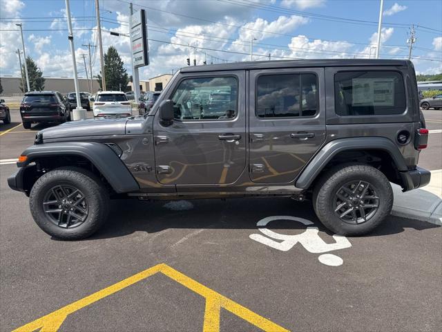 2025 Jeep Wrangler 4-Door Summit 4x4