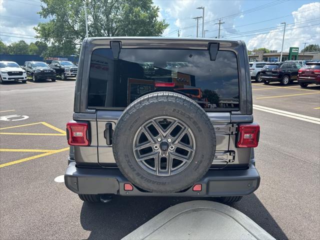 2025 Jeep Wrangler 4-Door Summit 4x4