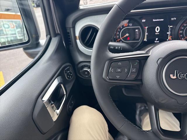 2025 Jeep Wrangler 4-Door Summit 4x4