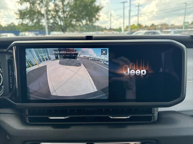 2025 Jeep Wrangler 4-Door Summit 4x4