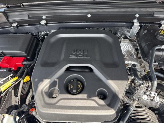 2025 Jeep Wrangler 4-Door Summit 4x4