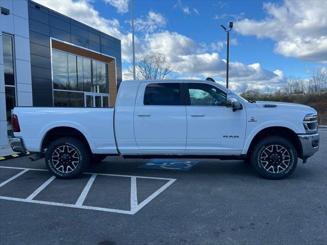 2026 RAM Ram 3500 RAM 3500 LIMITED LONGHORN MEGA CAB 4X4 64 BOX