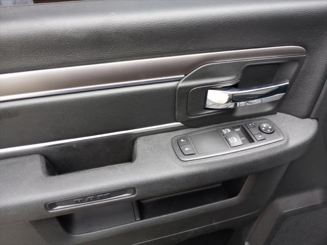 2022 Ram 1500 Classic Express Regular Cab 4x2 6'4" Box