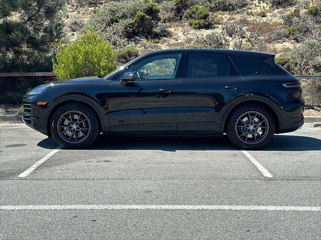 2025 Porsche Cayenne Unknown