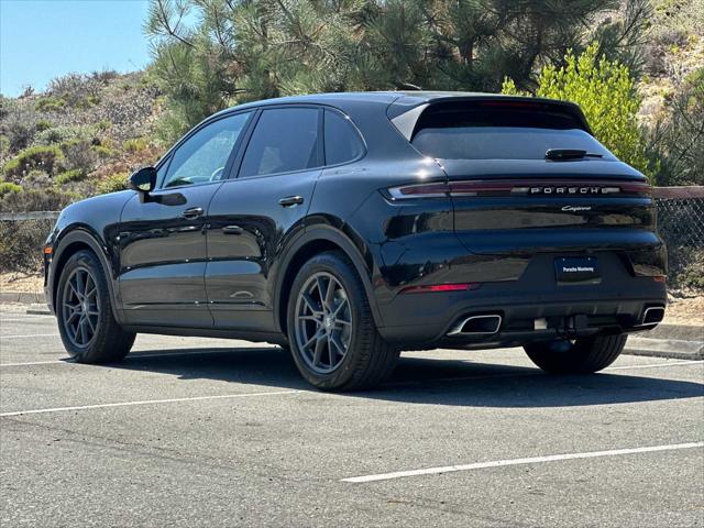 2025 Porsche Cayenne Unknown