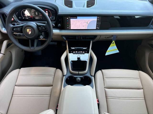 2025 Porsche Cayenne Unknown