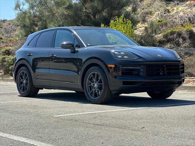 2025 Porsche Cayenne Unknown