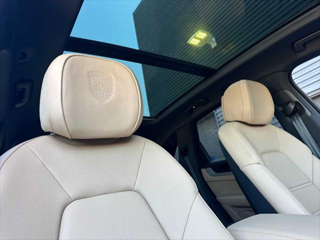 2025 Porsche Cayenne Unknown
