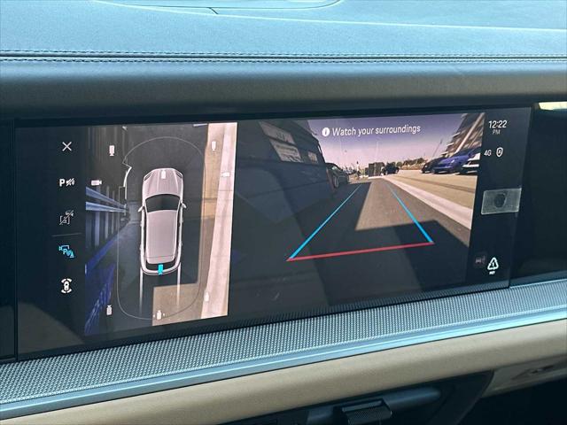 2025 Porsche Cayenne Unknown