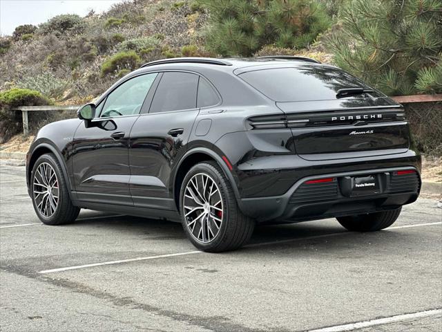 2025 Porsche Macan Electric 4S