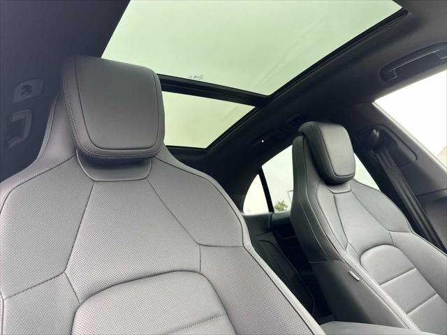 2025 Porsche Macan Electric 4S