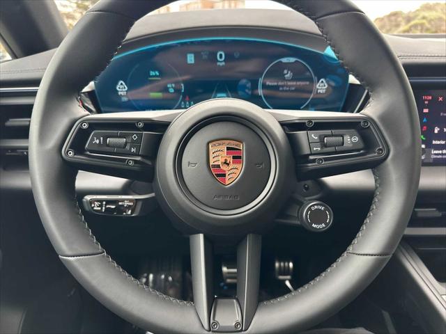 2025 Porsche Macan Electric 4S
